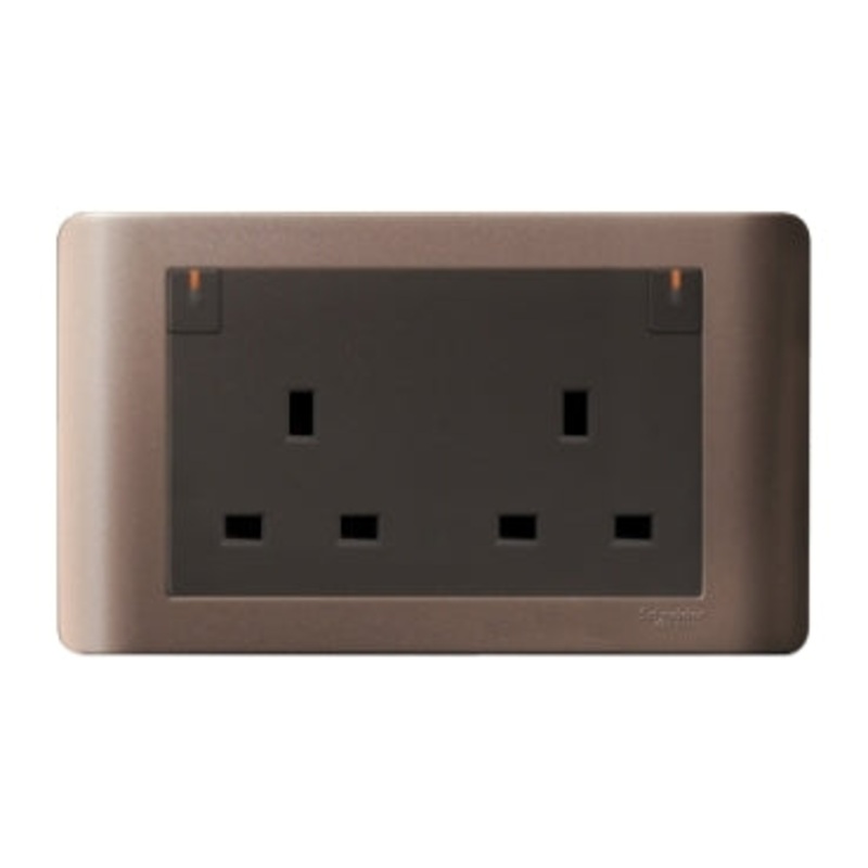 ZENcelo 13A 2Gang Switched Socket