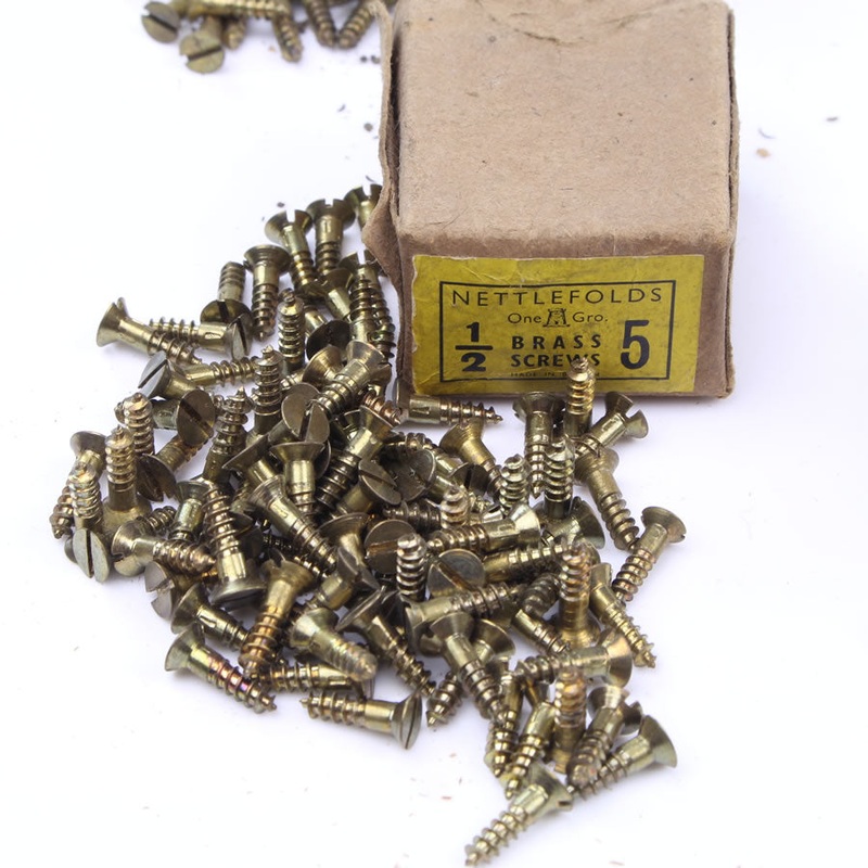 12x Nettlefolds Brass Screws - 1/2" No.5