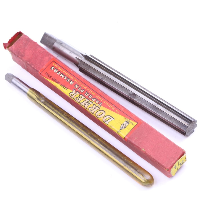 2 Dormer HSS Reamers