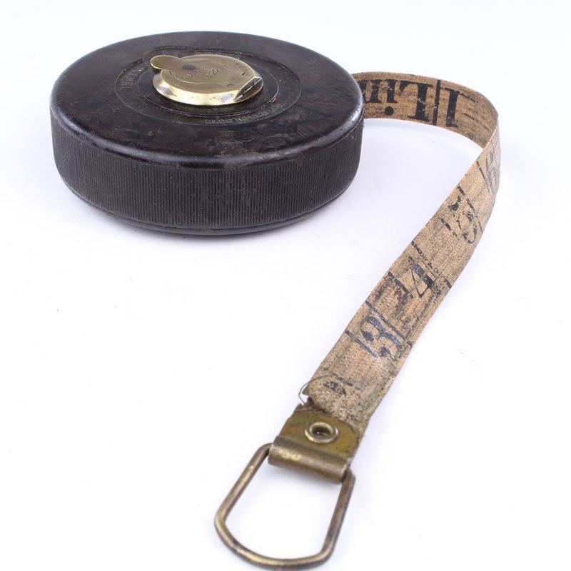 Hockley Abbey Bakelite Tape Measure | 33ft