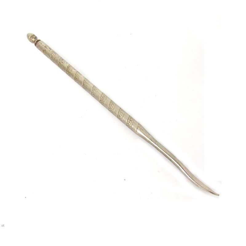 Nut Pick - Design 1