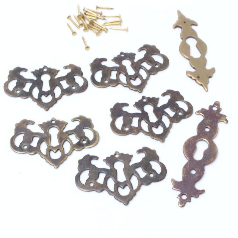 7x Keyhole Escutcheons