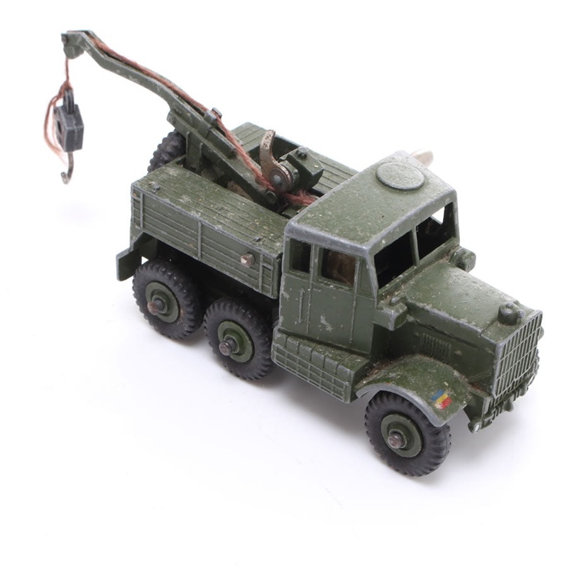 Dinky Recovery Tractor 661