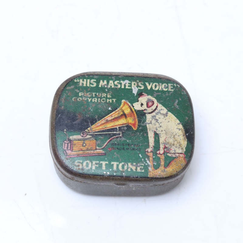 Gramophone Soft Tone Needles and Vintage Tin