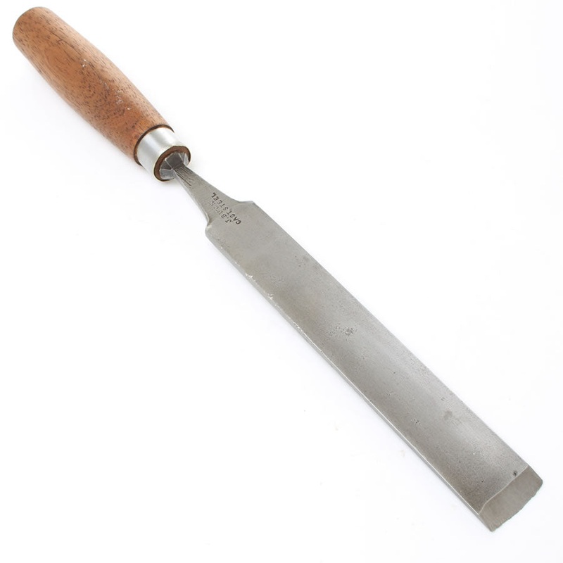 J. Buck Paring Gouge  32mm