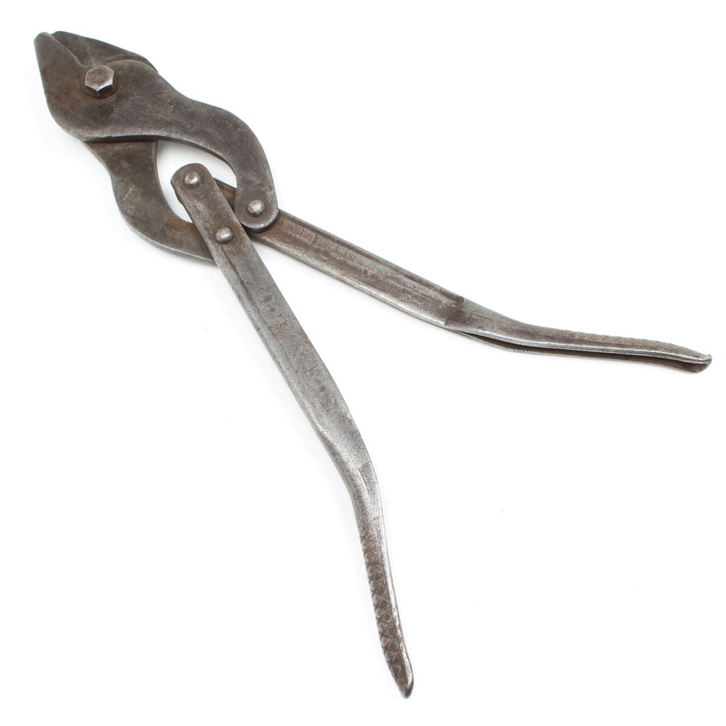 Old Folding Trench Barbed Wire Cutters C.1944
