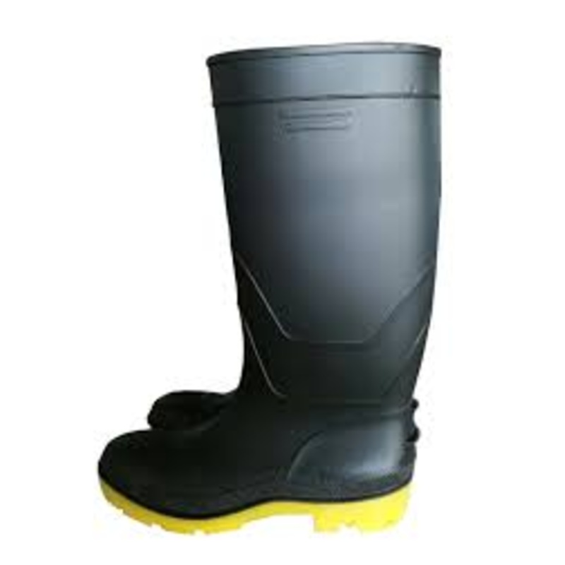 wellington PVC black safety rainboots with toe cap PU sole