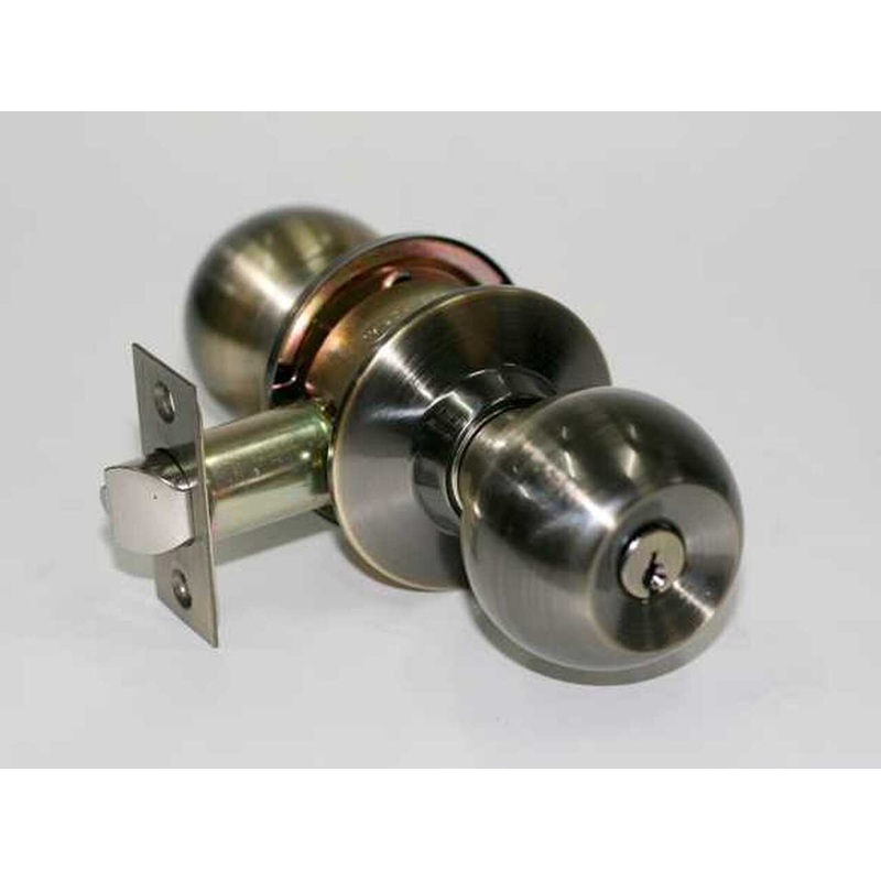 Yale entrance AB knobset (blister pack) 586 AB-ET